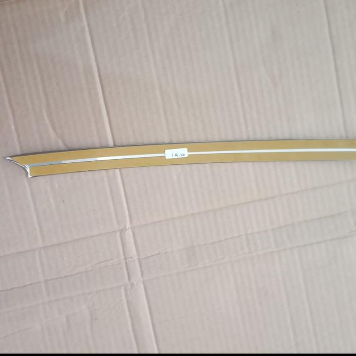 LIST CHROME GRILL RADIATOR (NO 4) SUZUKI APV LUXURY BEST