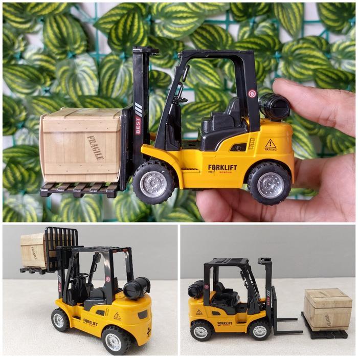 Hot Wheels - Diecast Truk Trailer Konstruksi / Truk Derek / Truk Sampah Alloy