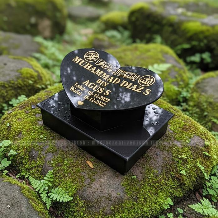 Tugu Nisan Granit Makam 20x30 cm model love