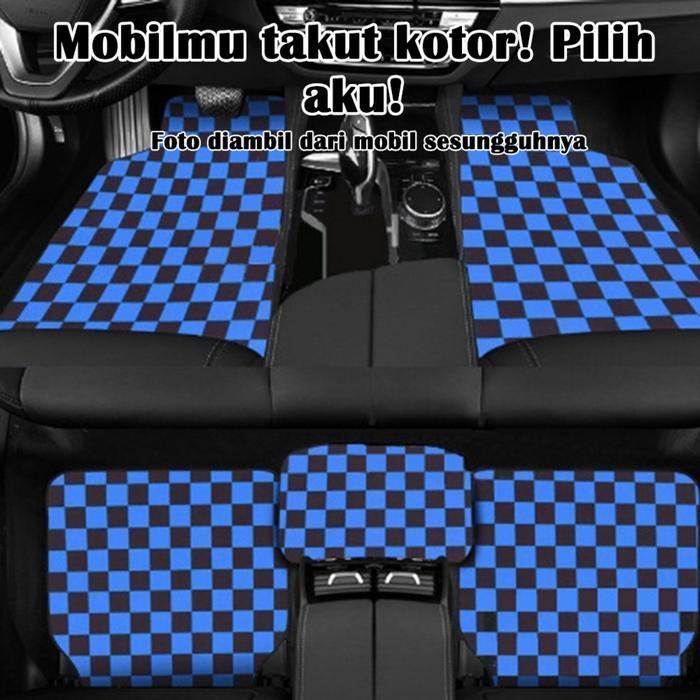 Set Karpet Lantai Mobil Motif Kotak-Kotak Desain Stylish Universal Mudah Dipasang & Dibersihkan