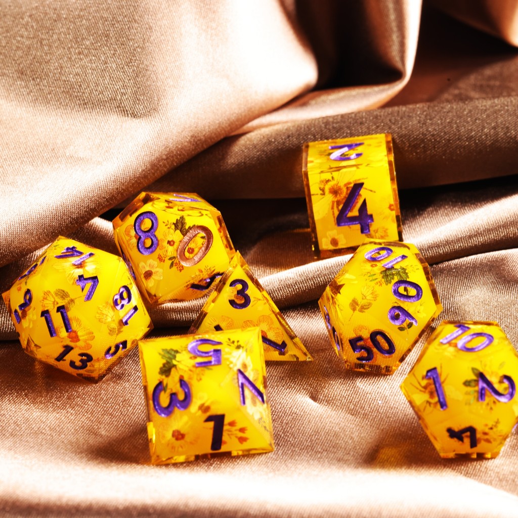 MINI PLANET DND Dice Set Handmade Resin Dice with Sharp Edges for TRPG Dragon & Dungeon Desktop