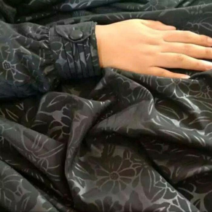 MUSLIFIX- [Gamis Hermosa] Gamis Embos Hermosa Motif Bunga Lily-Gamis Embos Motif Bunga