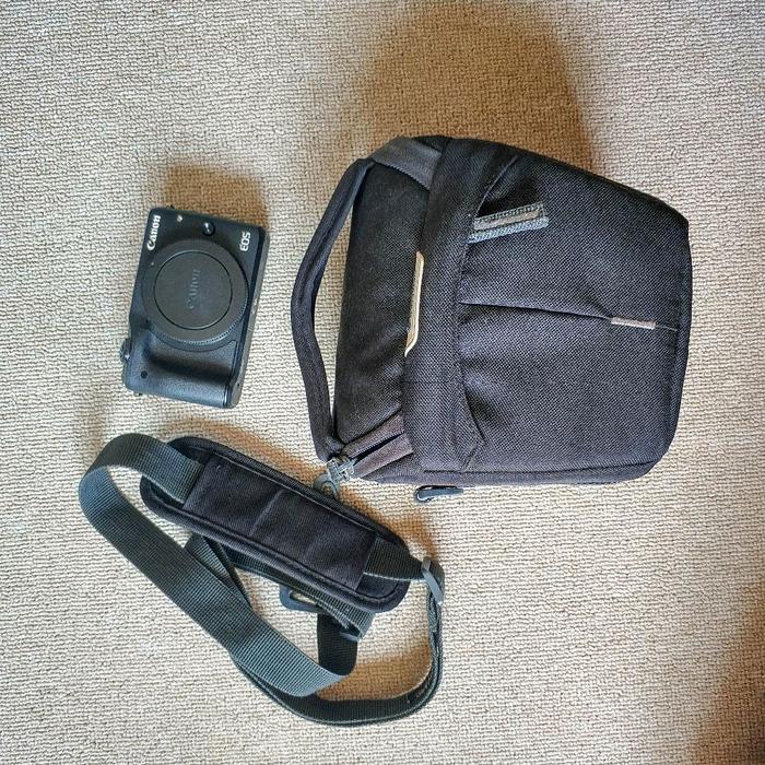 A005 Tas Kamera Vanguard Lido 15 Mirrorless Bekas Camera Sling Selempang Used Garansi