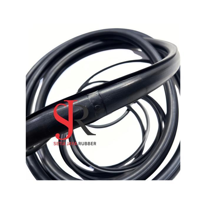 Karet Kaca Belakang Mobil Daihatsu TAFT F50 TAFT Kebo