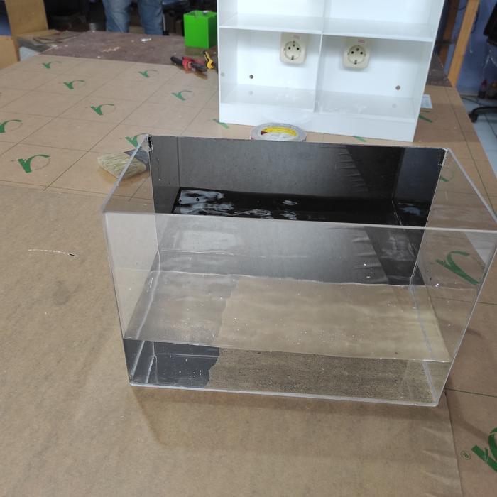 Aquarium Akrilik 30 cm x 15 cm x 20 cm