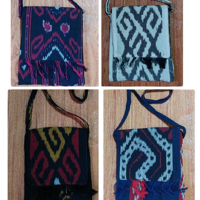 Tas Selempang Tenun Mini Etnik Lombok Toraja dengan Penutup Wanita Motif Khas Ukuran 16 x 21 cm