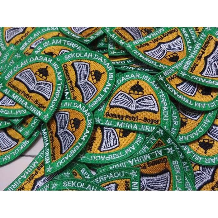 New- Bed nama siswa , atribut seragam sekolah , papan nama , nama dada