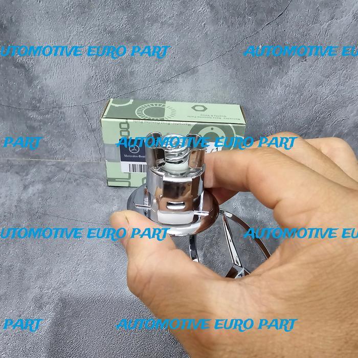 Emblem Kap Mesin Depan Logo Bintang Mercedes Benz W204 W212 W221 W211