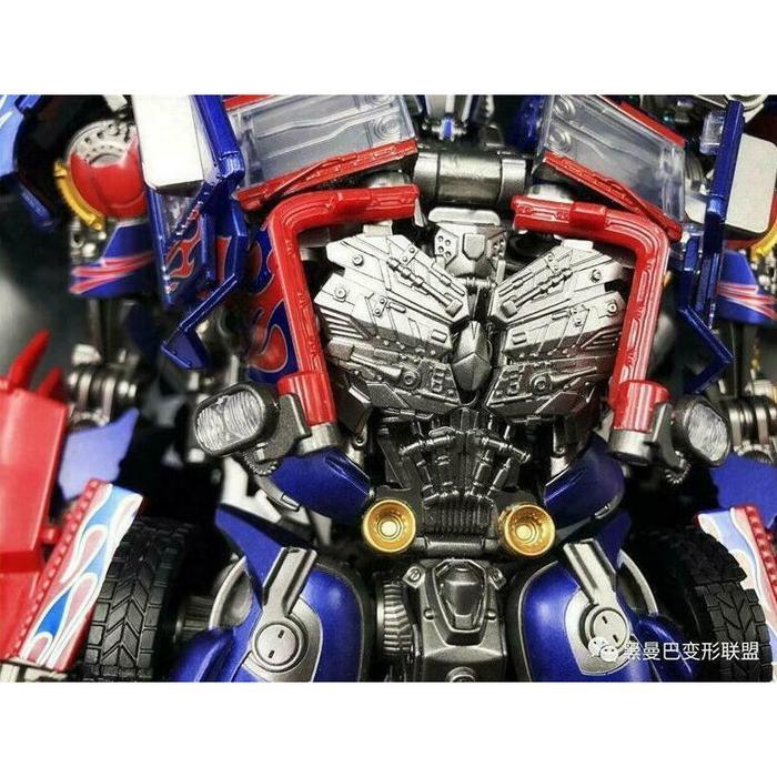 Optimus Prime Ls-03F  Km-01S Transformers Oversized Bmb God Of War V2 Kode 1226