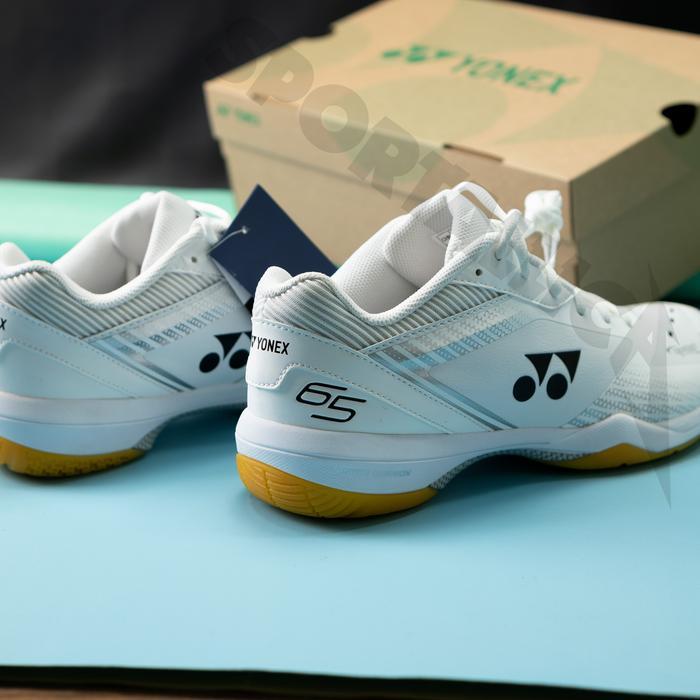 Sepatu Badminton Yonex Shb65Z3 Shb65 Z 3 Men Shb65Z3Mex White