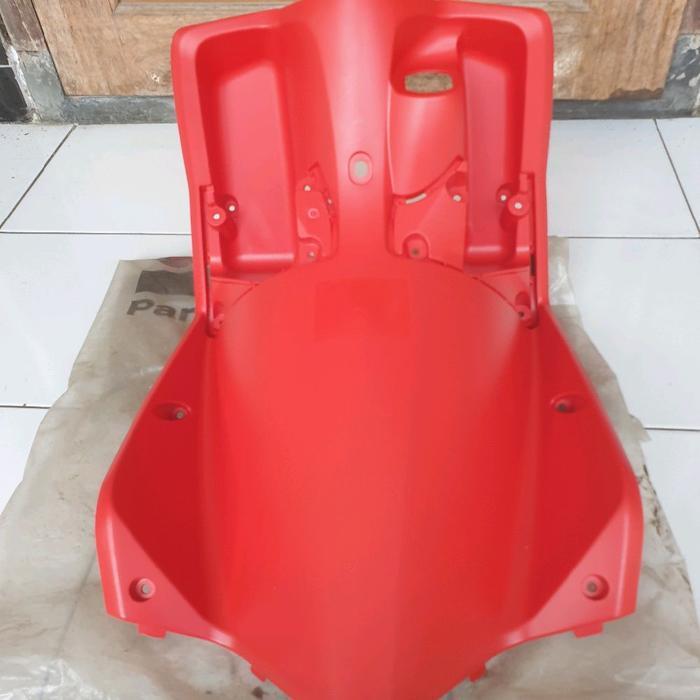 Legshield Dek Tutup Kontak Yamaha Mio Soul Karbu Merah Cabe Muda Original