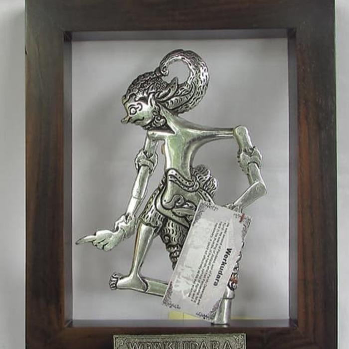 Pajangan Wayang Dekorasi Dinding Wayang Bingkai Kayu Souvenir Wayang