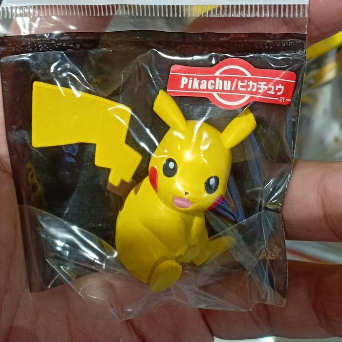 DAYTOY- Moncolle Pikachu Satuan Pokemon Detective Pikachu Imut Terrarium Tcg