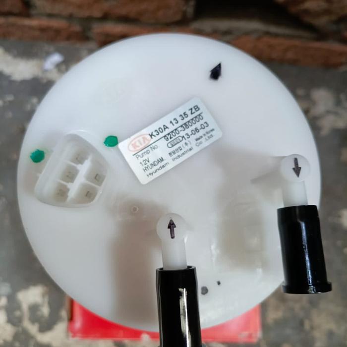 fuel pump KIA Rio sf 2004