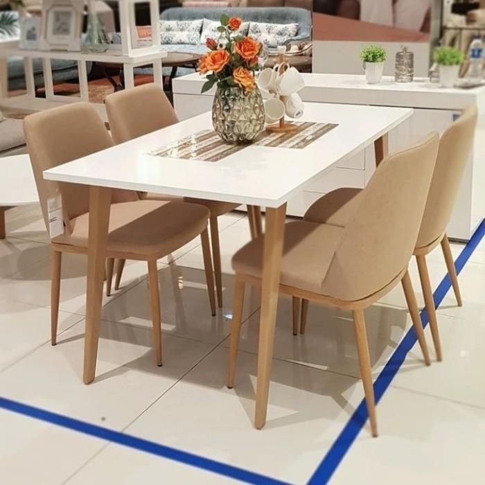 Meja Makan Informa Medford Meja Makan Set 4 Kursi