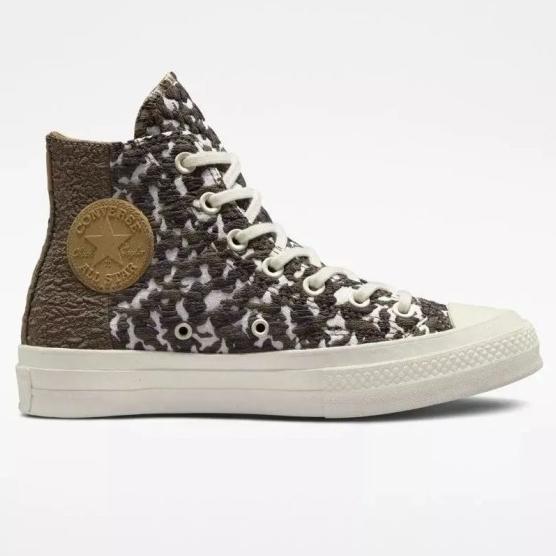 Sepatu Sneakers Wanita Converse Chuck 70 Split Upper Jacquard A01704C