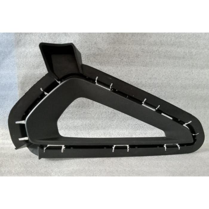 COVER REFLEKTOR BUMPER BELAKANG WULING ALVEZ BEST