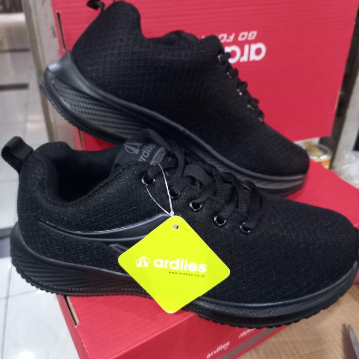 Sepatu Sekolah Wanita Hitam Polos Ardiles Tawnie Original
