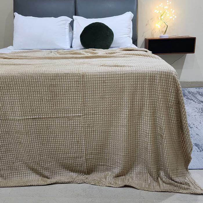 King Rabbit Thermal Blanket / Selimut Lembut Uk. 150x200 cm (Warna Polos)