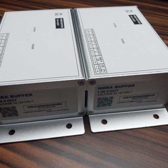 NMEA BUFFER 1 INPUT 4 OUTPUT