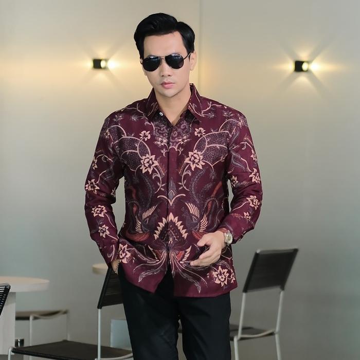 BURGUNDY MOTIF SULTAN BATIK MIANA Kemeja Batik Pria Bahan Doby Lapis Furing Slimfit Outfit Kondangan