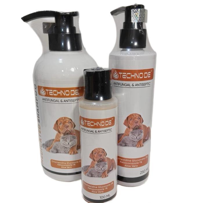 TECHNO DE Medicated Shampoo with Antiseptic and anti fungal for dogs and cats/ Shampoo Medicated
