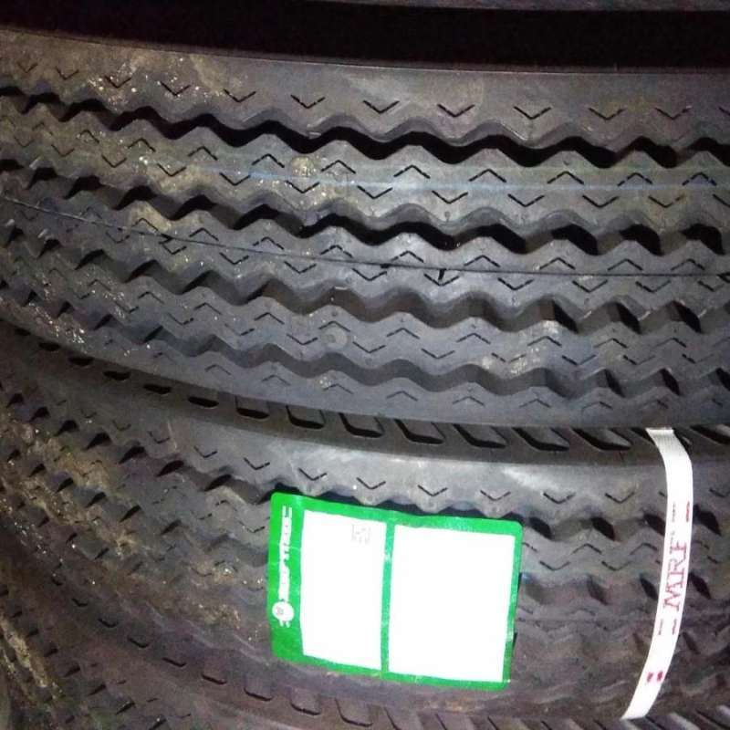 Ban Truck / Truk MRF 750-16 SM Miller