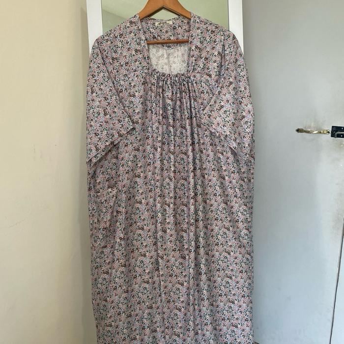 DASTER FUJI RAYON MOTIF BUNGA