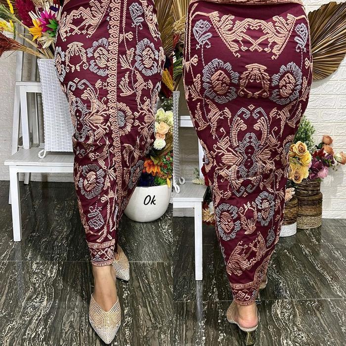 kamen bordir strait Katun strait bordir kamen/ rok bali Untuk Berkebaya