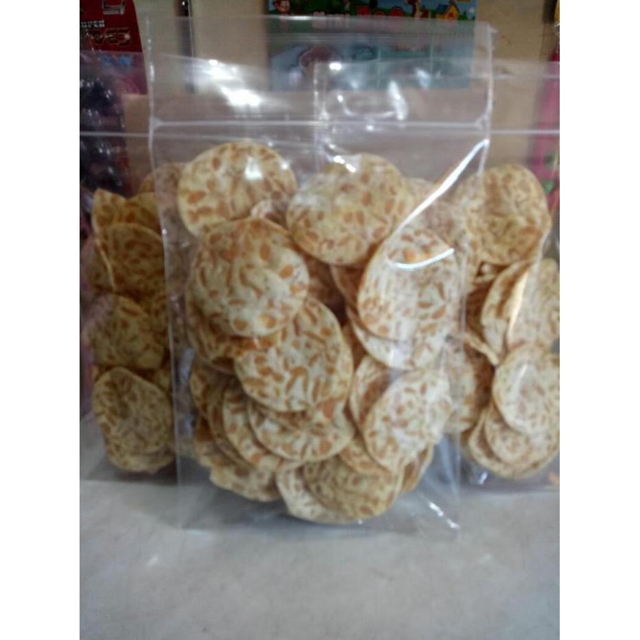 "New" kripik tempe sagu/cemilan kripik tempe sagu