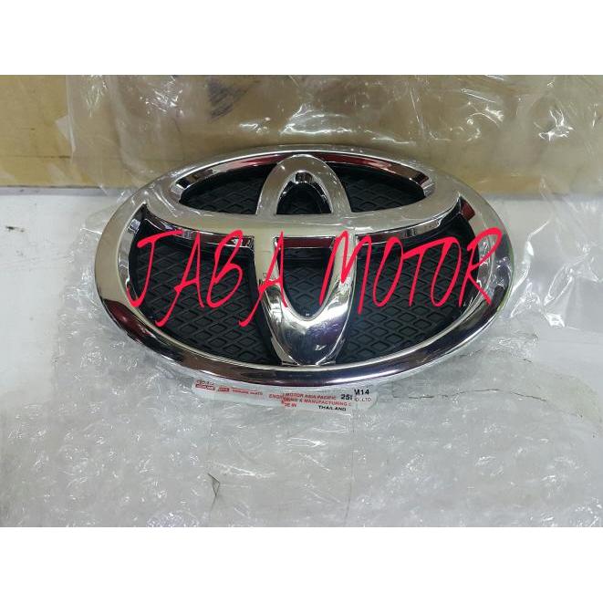 Ready Logo grill Yaris-Logo depan toyota yaris original