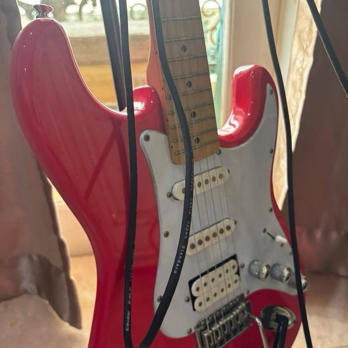 Gitar Kramer & Ampli Laney