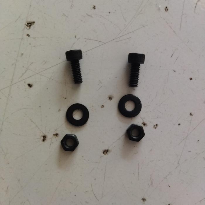 Baut L + ring ver baja m4x8 kunci L 3