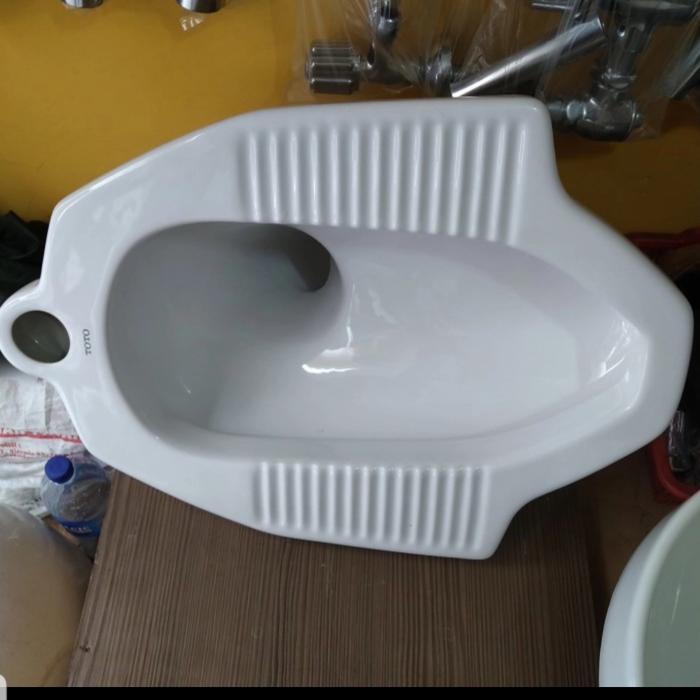 CLOSET JONGKOK TOTO CE9 DUAL FLUSH TANGKI DINDING/KLOSET TOTO CE9 ORI