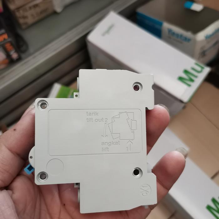 Schneider Mcb Biru C32N 2A-35A 450W-7700W Pasti Promo