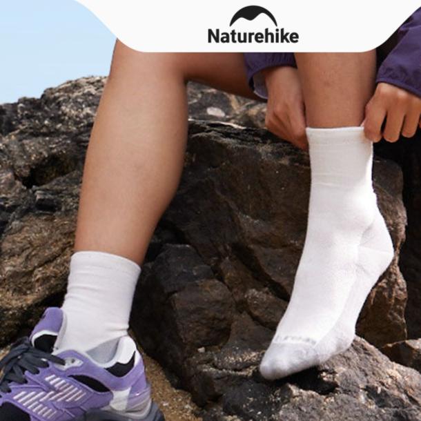 KAOS KAKI NATUREHIKE COOLMAX QUICK DRY ATHLETIC SOCKS KAOS KAKI OLAHRAGA