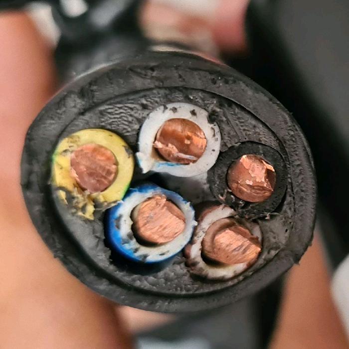 Kabel Tunggal Nyy 5X10 Mm Supreme Hitam Nyy 5 X 10 Mm2 Ecer Per Meter Tembaga