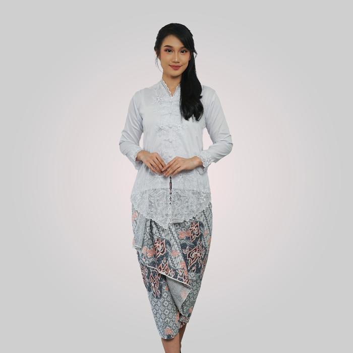 Batik Trusmi Kebaya Set Couple Kemeja Dan Kebaya Kain Lilit Citra Ck Untuk Lamaran Tunangan
