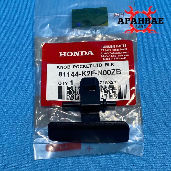 Knop Tutup Laci (Knob Pocket Ltd Blk) Honda Scoopy Esp K2F Original Ahm Termurah