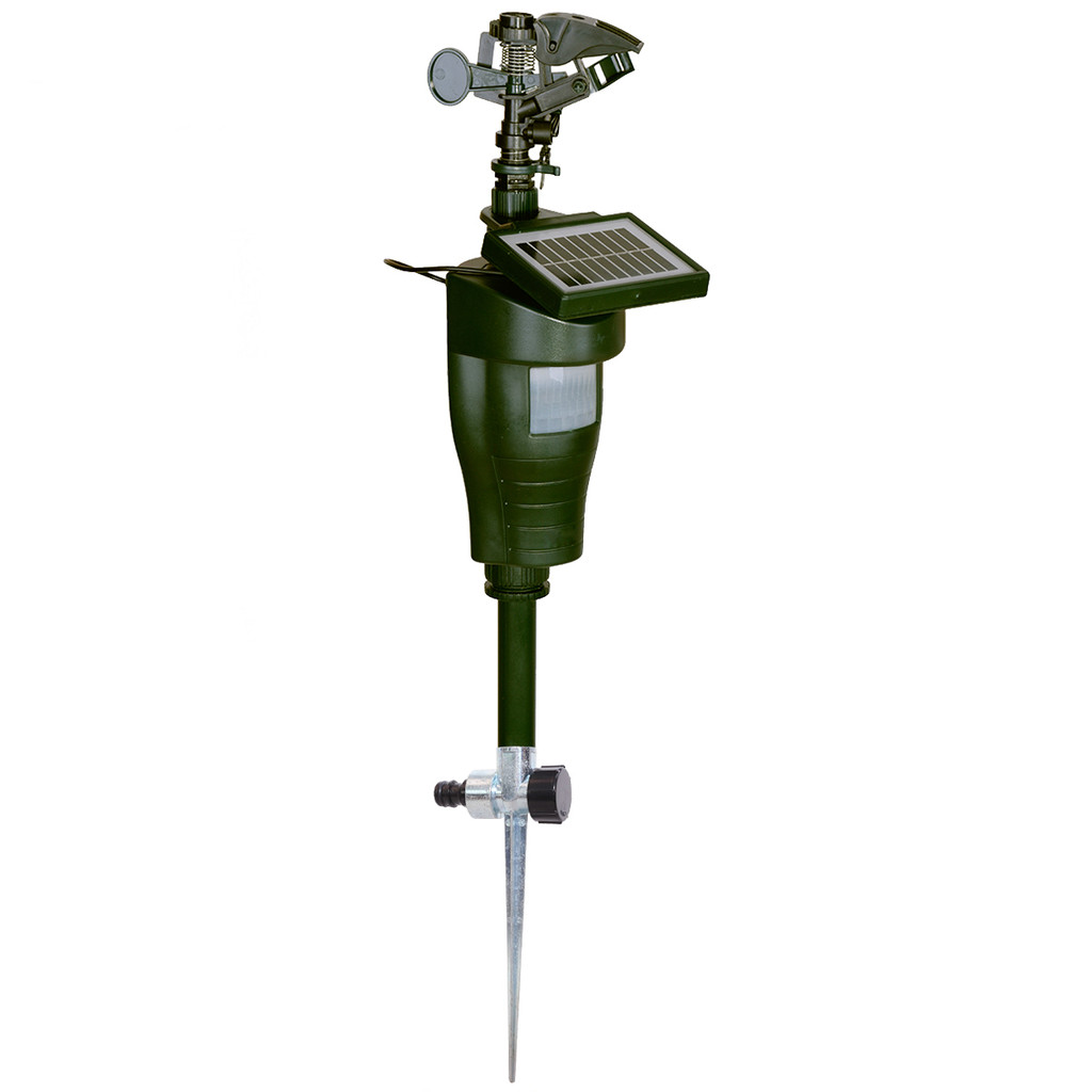 PROMO HARI INI  Solar Motion Sprinkler Eco-friendly Jet Spray Animal Repeller with Solar Panel Garde