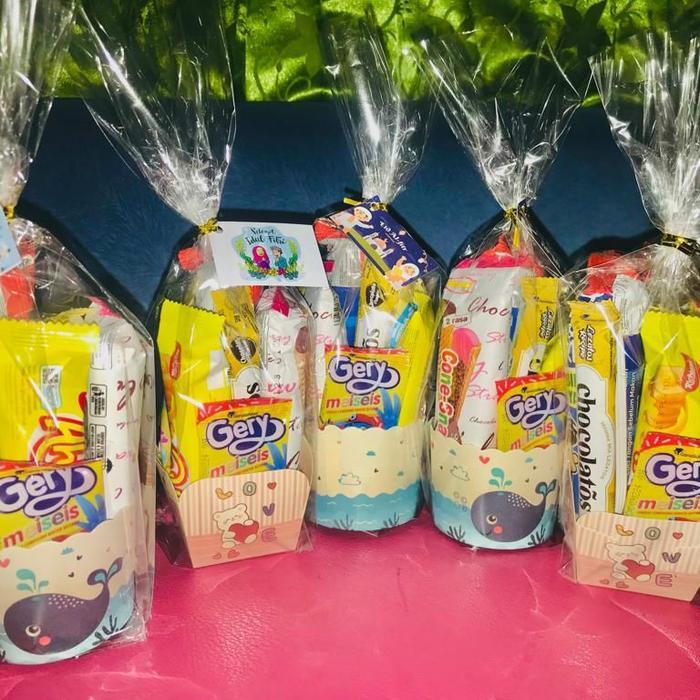 PARCEL HAMPERS SNACK ANAK LEBARAN