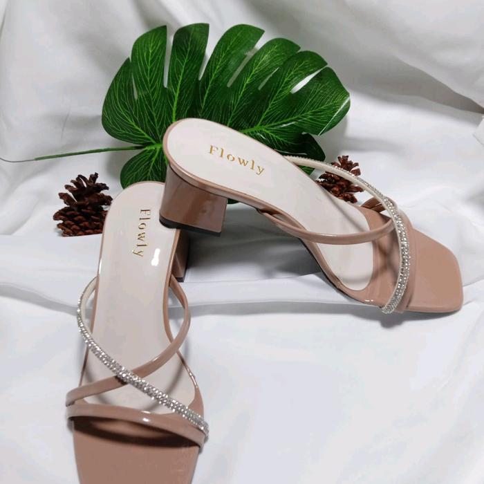 Donatello - Sandal Wanita Salempang Tali Mutira Heels 5Cm