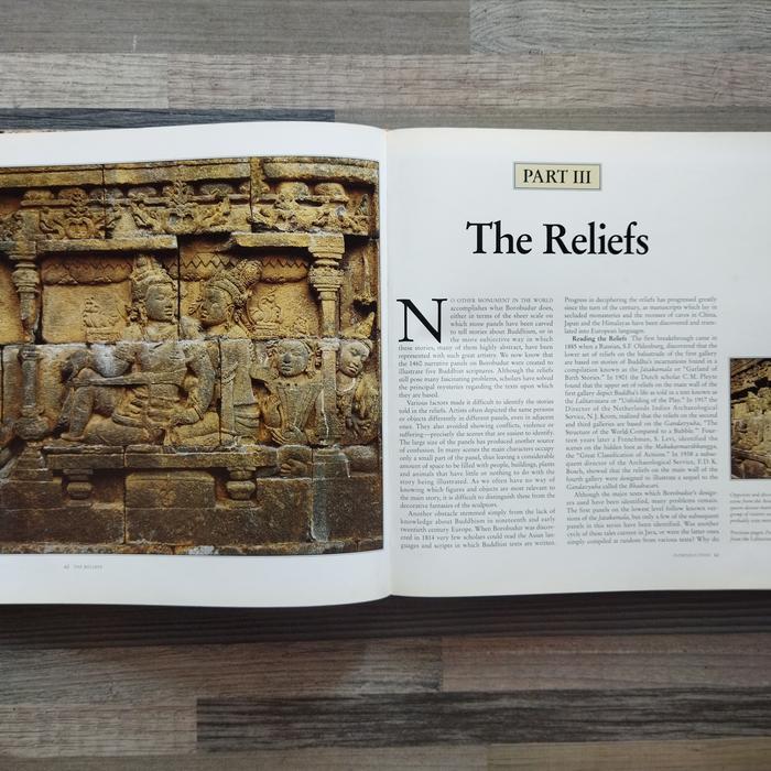 Jual BOROBUDUR GOLDEN TALES OF THE BUDDHAS (HARD COVER)