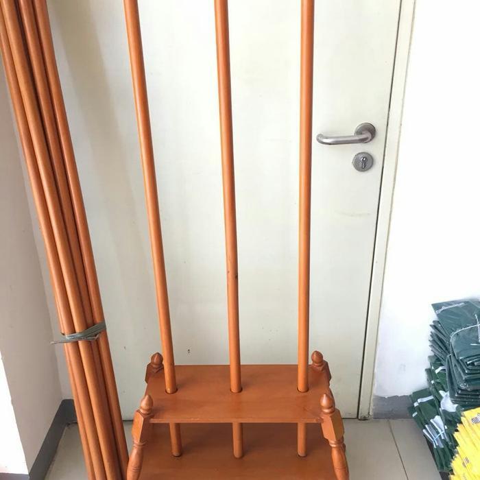 Tiang bendera pataka 3 lubang