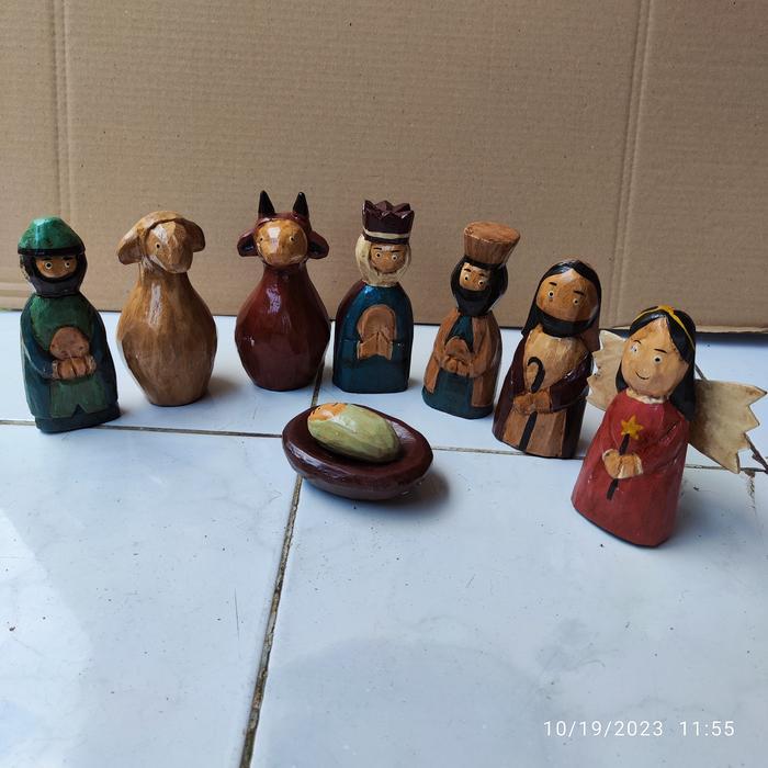 set patung kelahiran yesus