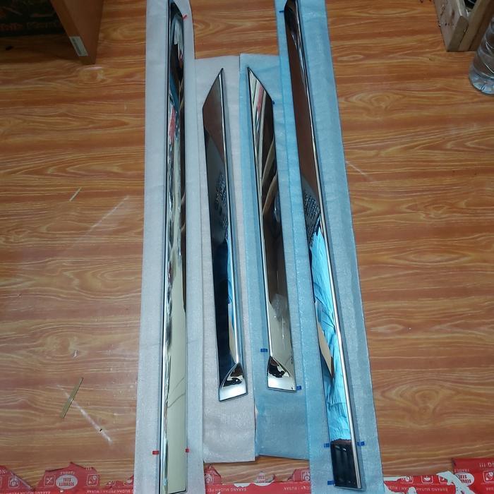 Paling Baik List Body Chrome Fortuner Vrz Original Toyota Terlaris