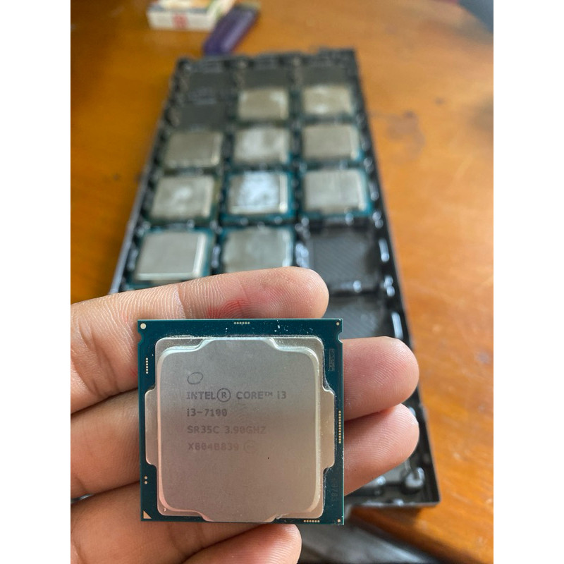 BESSELER PROCESOR CORE I3 7100/6100 COPOTAN PC GARANSI