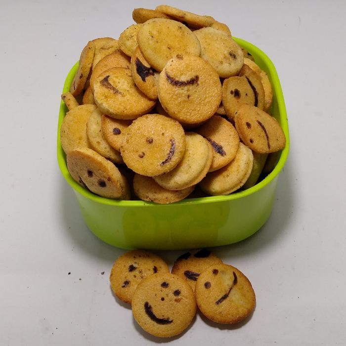 Bolu Manalagi 250 GR / Bolu Kering Smile Bagelen Enak Kiloan Murah