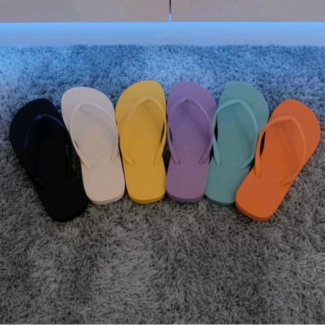 Sendal Jepit Wanita Polos Anti Licin Empuk 6 Warna Cewek Sandal Pantai Tipe Hak Tanpa Hak Tinggi