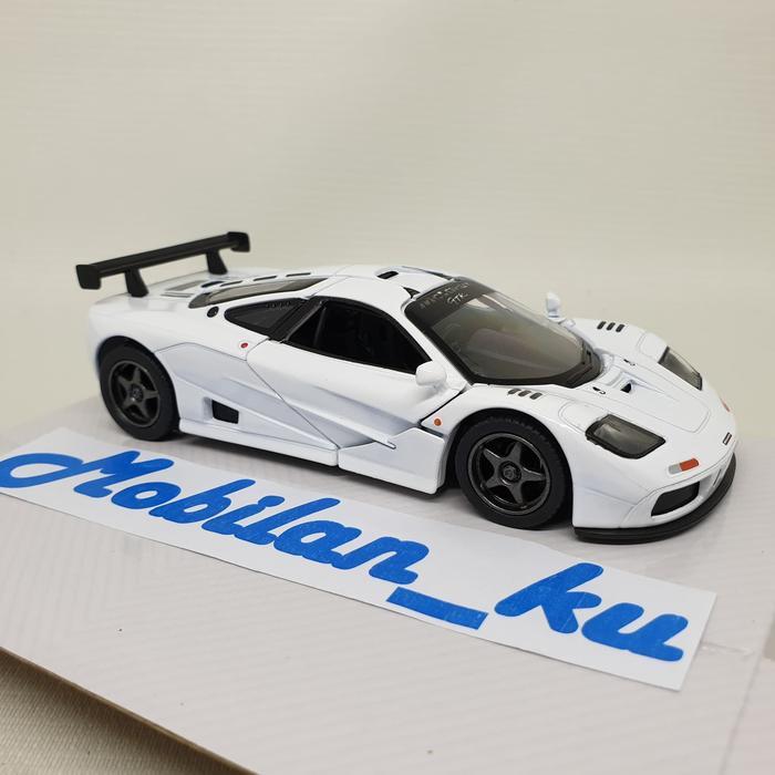 DISKON DIECAST 1995 MCLAREN F1 KINSMART 1:34